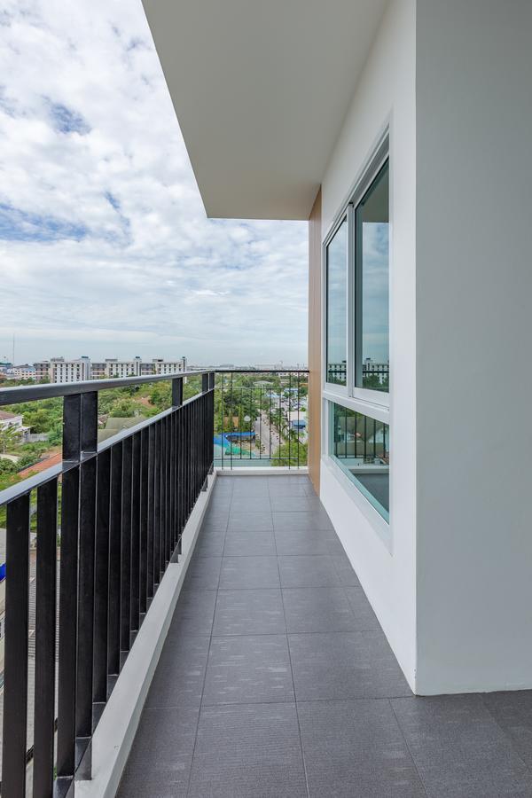 Thongchen Residence Samut Sakhon Exterior foto